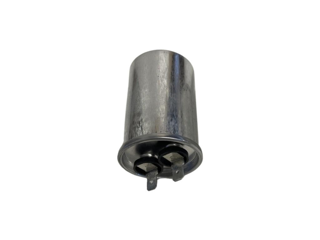 CAPACITOR