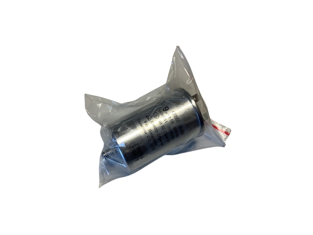 CAPACITOR