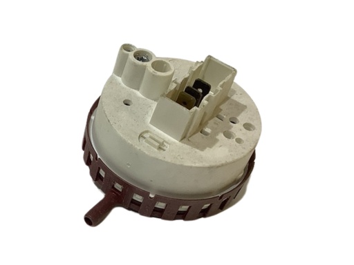 [XM672050210037] PRESSURE SWITCH