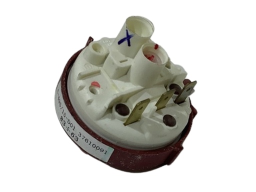 [XM672050211001] PRESSURE SWITCH